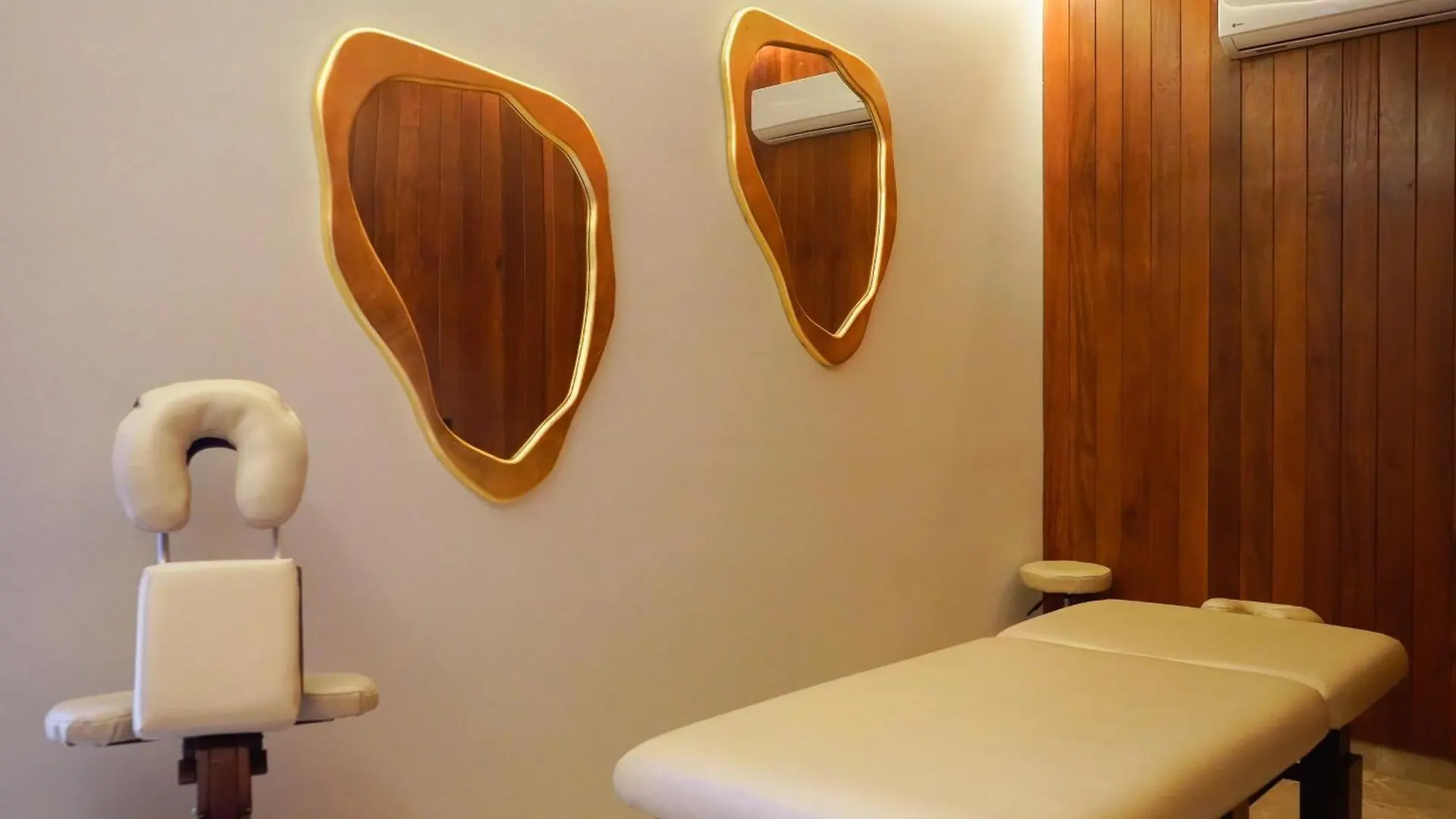 Golden Wave Escape Apartment Playa del Carmen