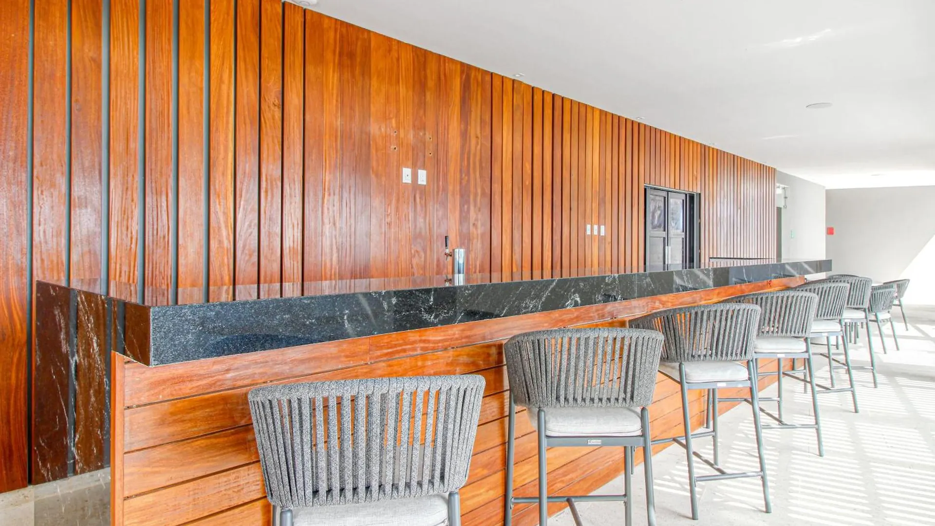 Golden Wave Escape Apartment Playa del Carmen